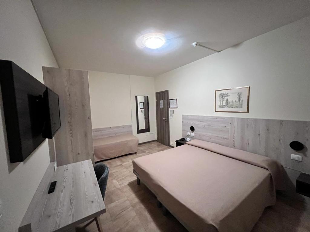 Colonna Hotel 3*